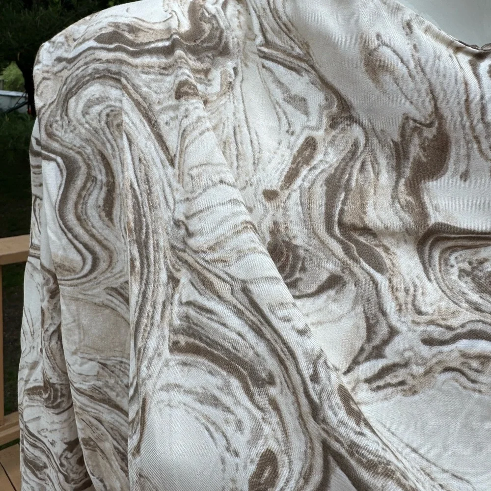 ASTR The Label Marble Print Women's Long Sleeve Top size small Cream Taupe Brown - Picture 3 of 9